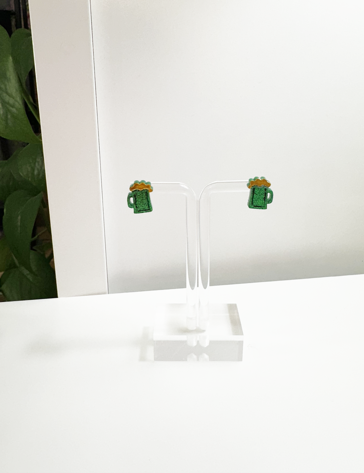 St. Patrick's Day - CHEERS STUD EARRINGS