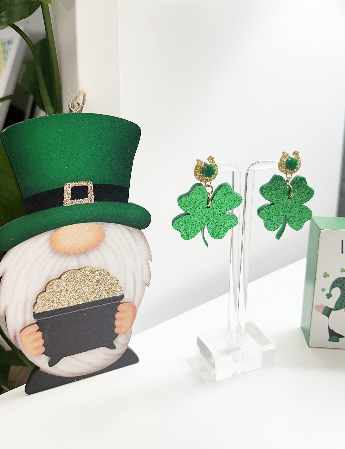 St. Patrick's Day - FOUR LEAF CLOVER EARRINGS