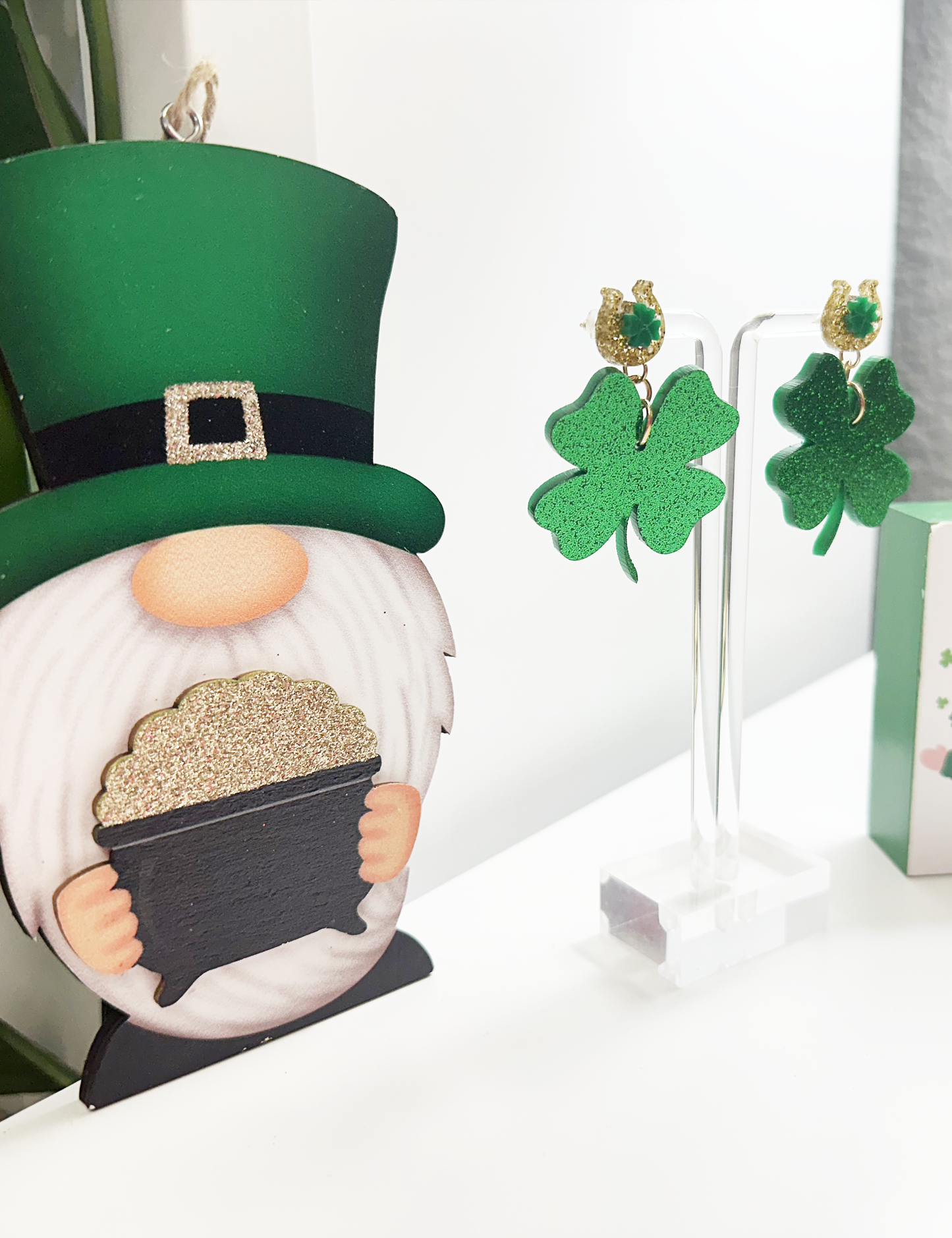 St. Patrick's Day - FOUR LEAF CLOVER EARRINGS