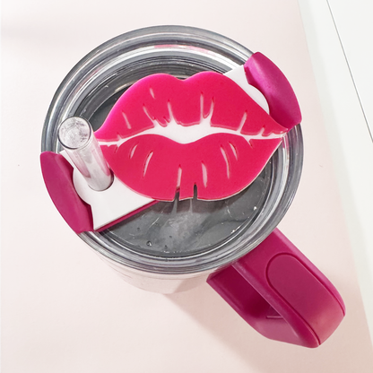 TUMBLER TOPPER TAG - LIPS-HOT PINK