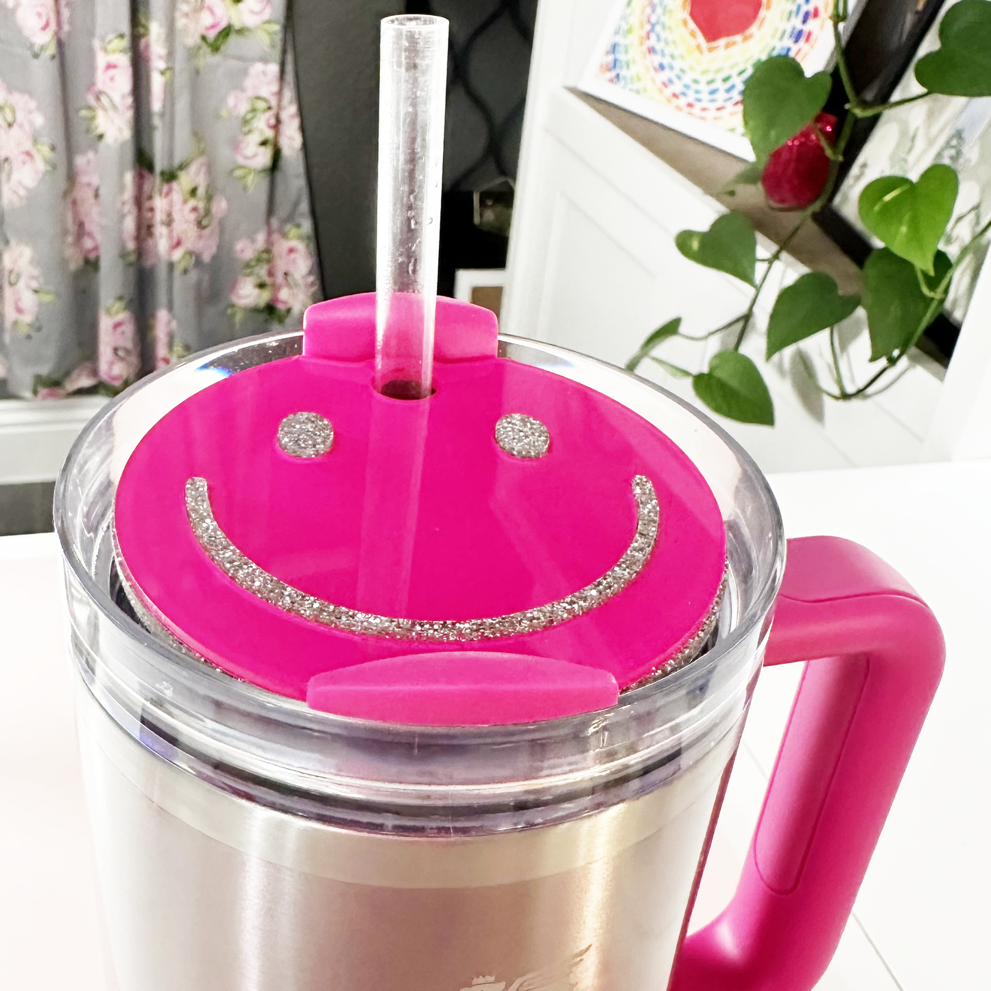 TUMBLER TOPPER - FULL LID - SMILEY FACE-PINK & SILVER